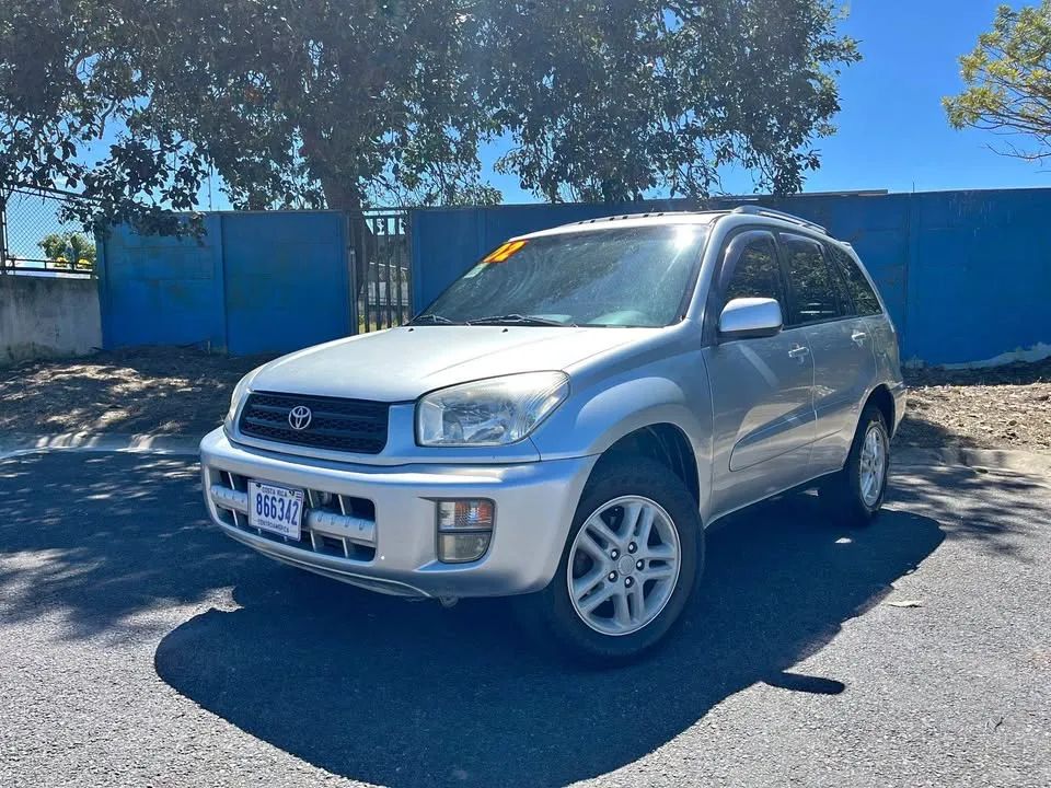 Toyota RAV4 - Image 1
