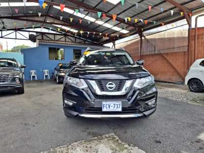 Nissan X-Trail - Image 1