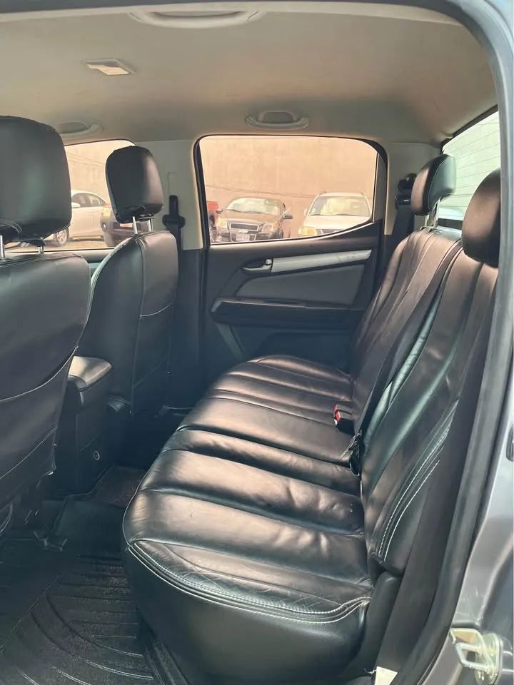 Chevrolet Colorado - Image 9