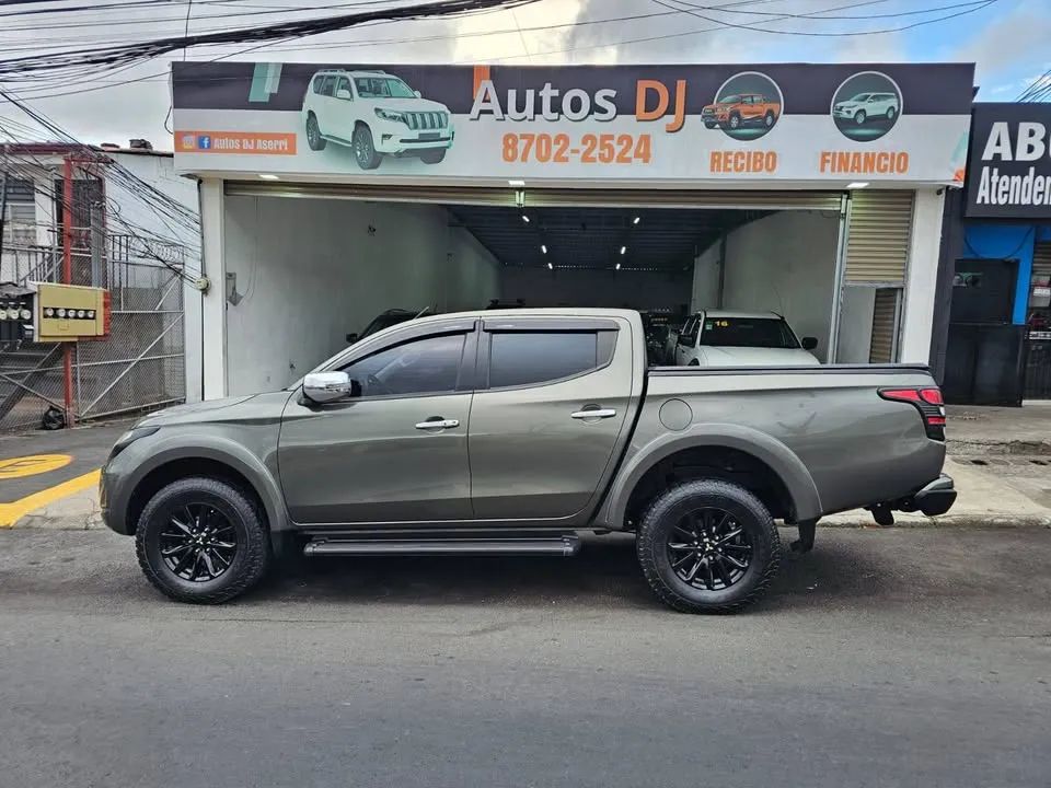 Mitsubishi L200 - Image 4