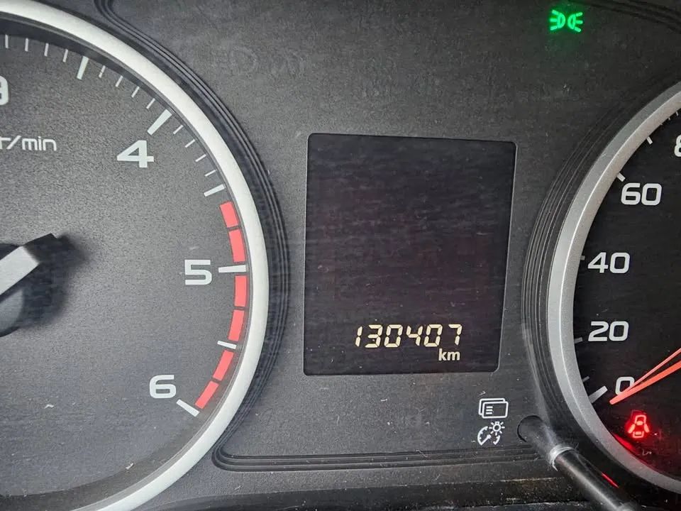 Mitsubishi L200 - Image 7