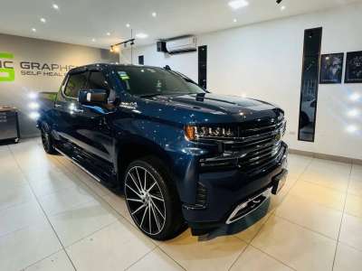 Chevrolet Silverado - Image 5