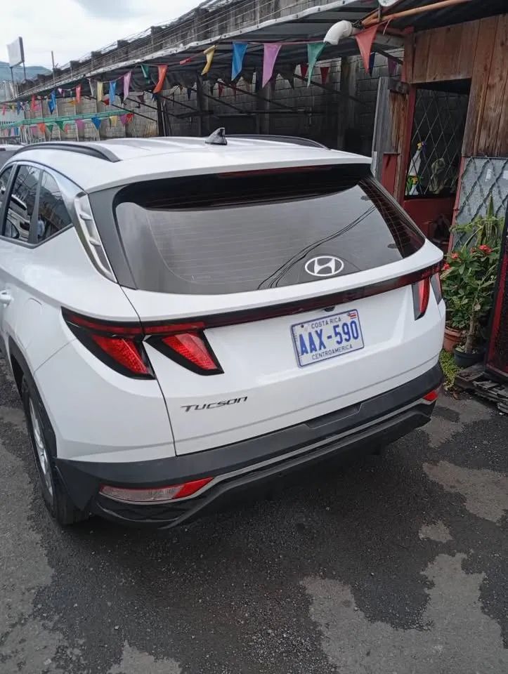 Hyundai Tucson - Image 2