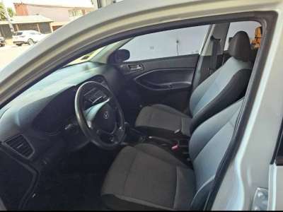 Hyundai i20 - Image 2