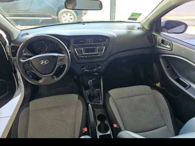 Hyundai i20 - Image 4