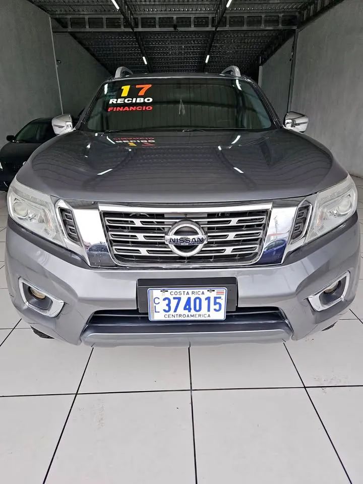 Nissan NP300 ULTRALIMITED - Image 1