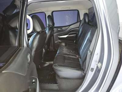 Nissan NP300 ULTRALIMITED - Image 7