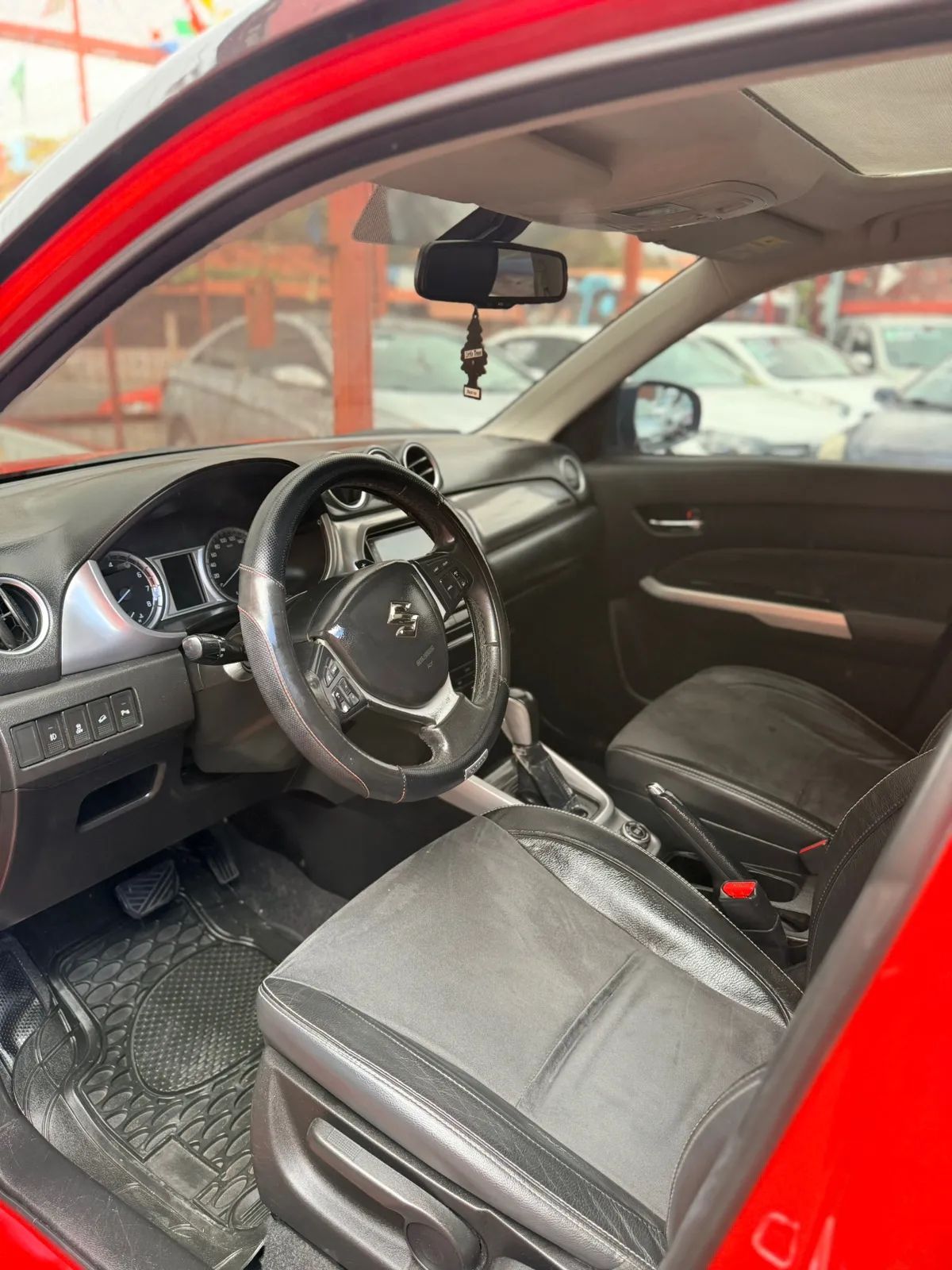 Suzuki Vitara - Image 5