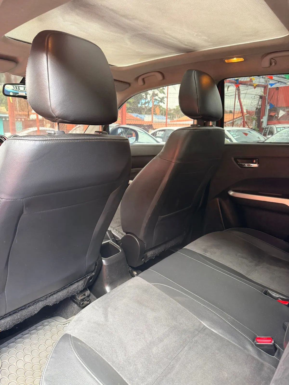 Suzuki Vitara - Image 6