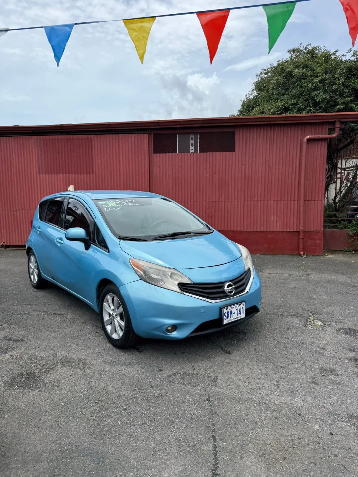 Nissan Versa Note - Image 1