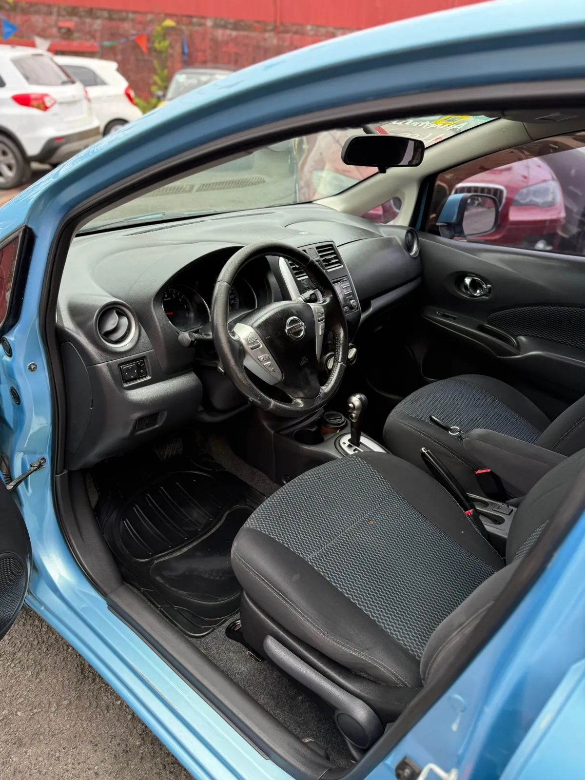 Nissan Versa Note - Image 6