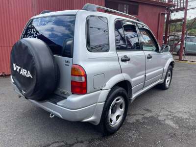 Suzuki Vitara - Image 2