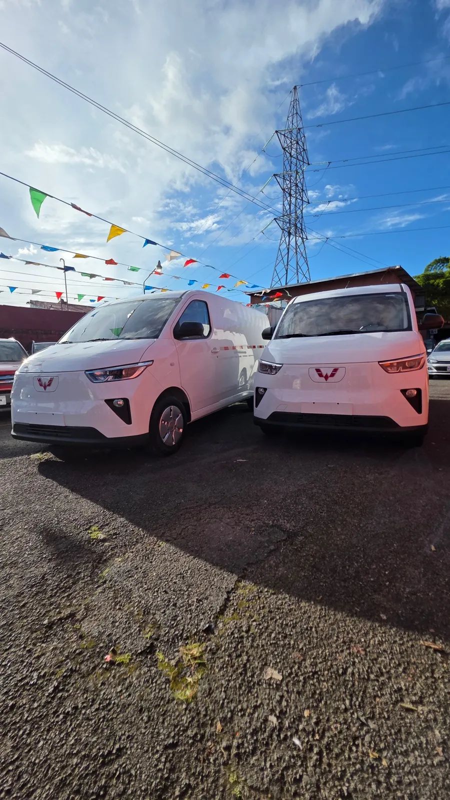 Wuling Yangguang - Image 1