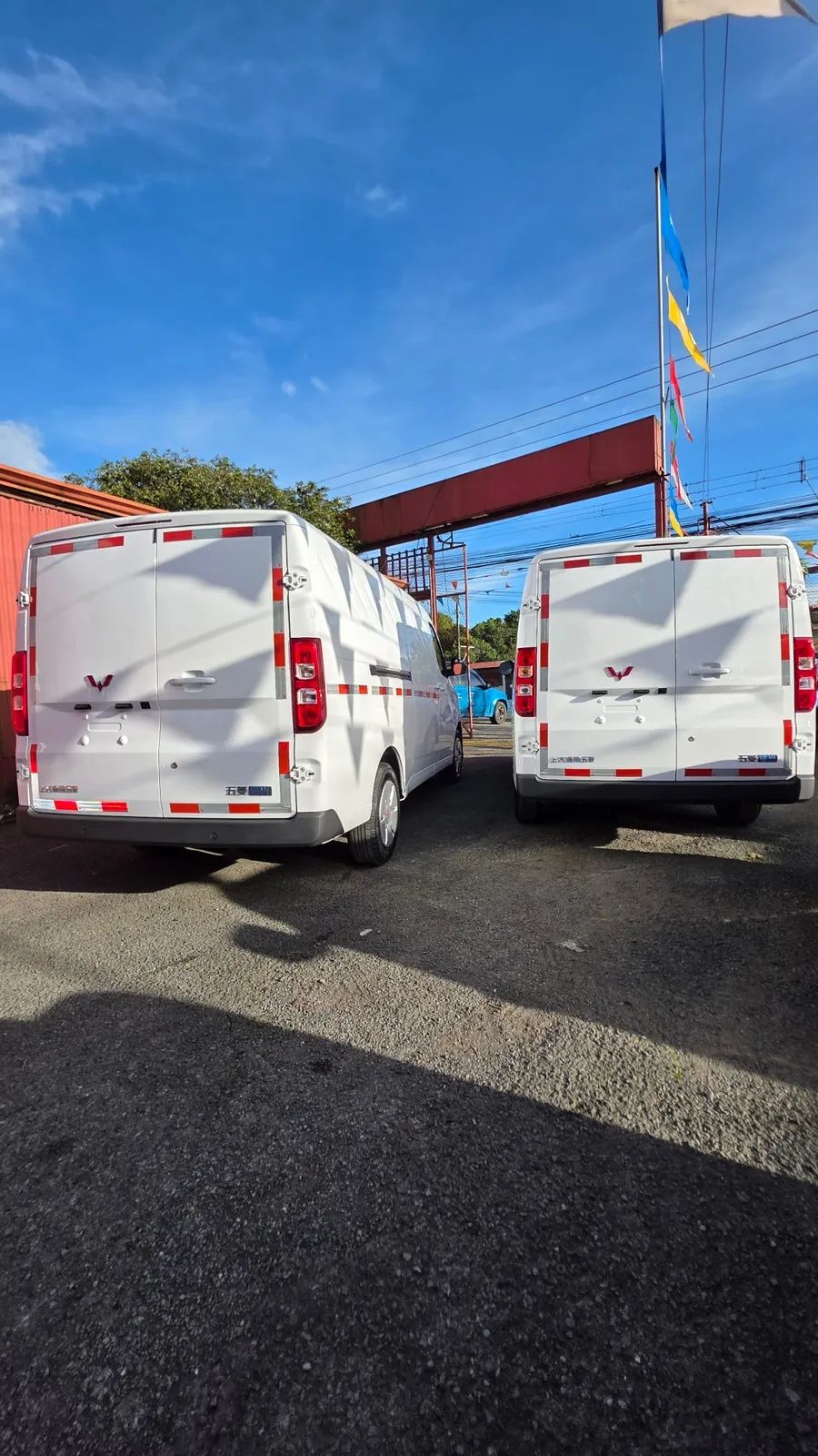 Wuling Yangguang - Image 2