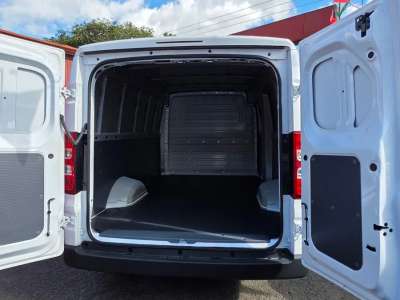 Wuling Yangguang - Image 3