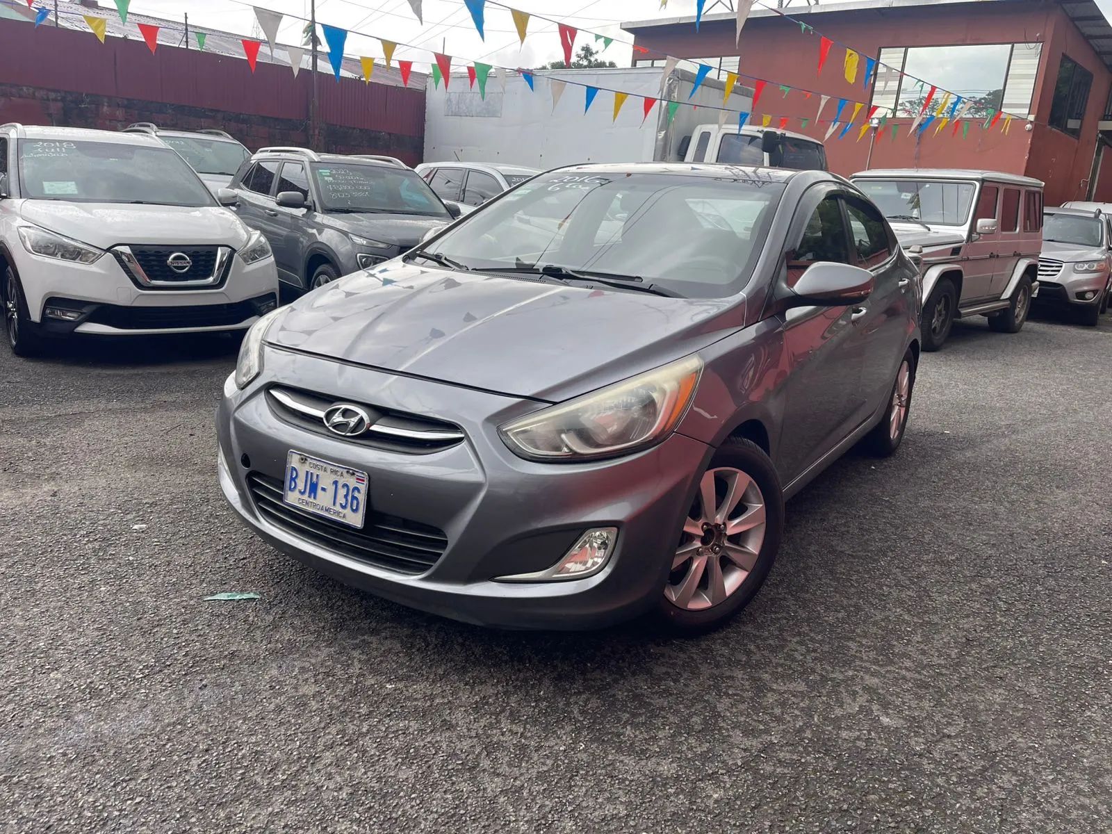 Hyundai Accent - Image 1