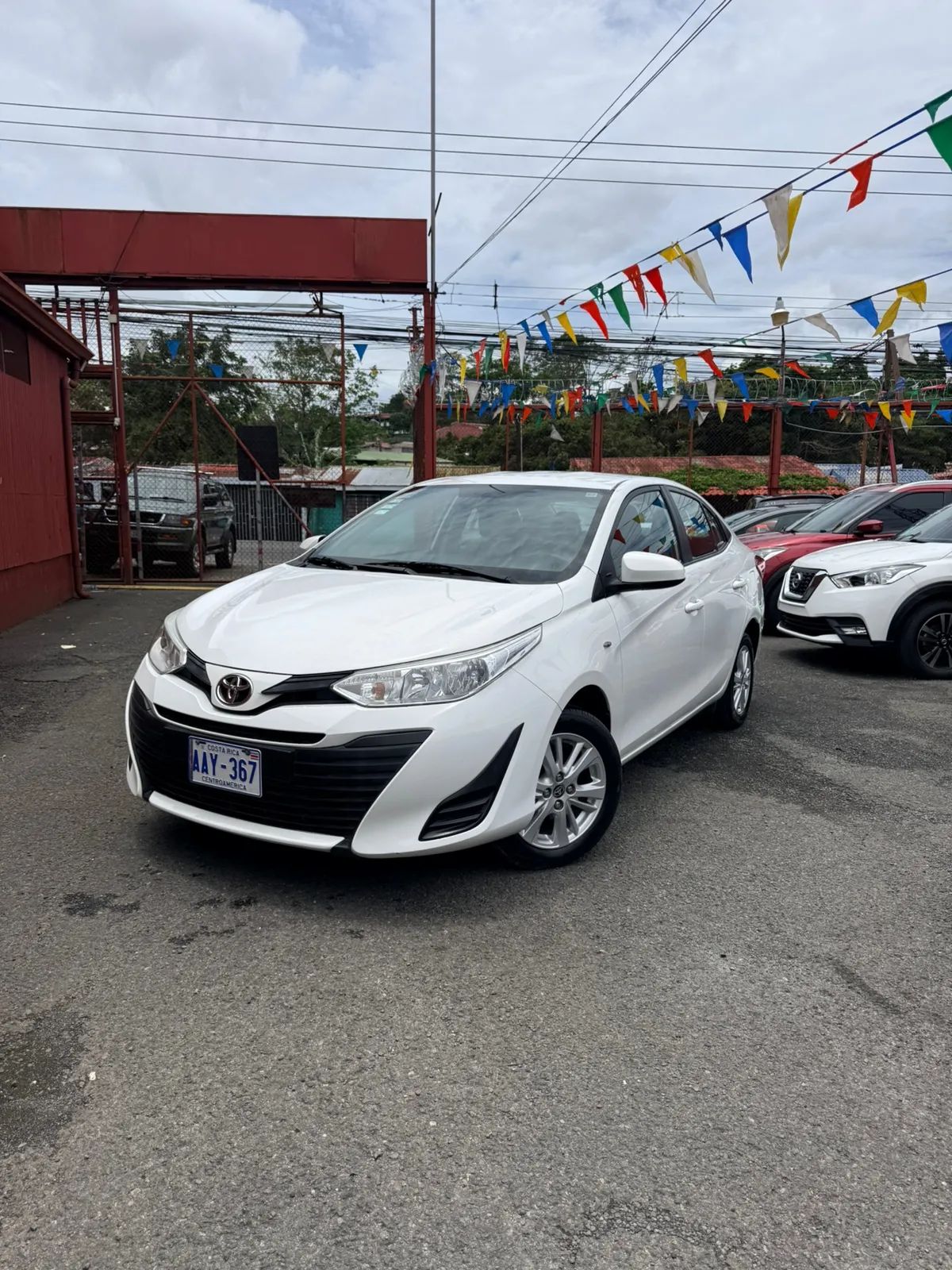 Toyota Yaris - Image 1