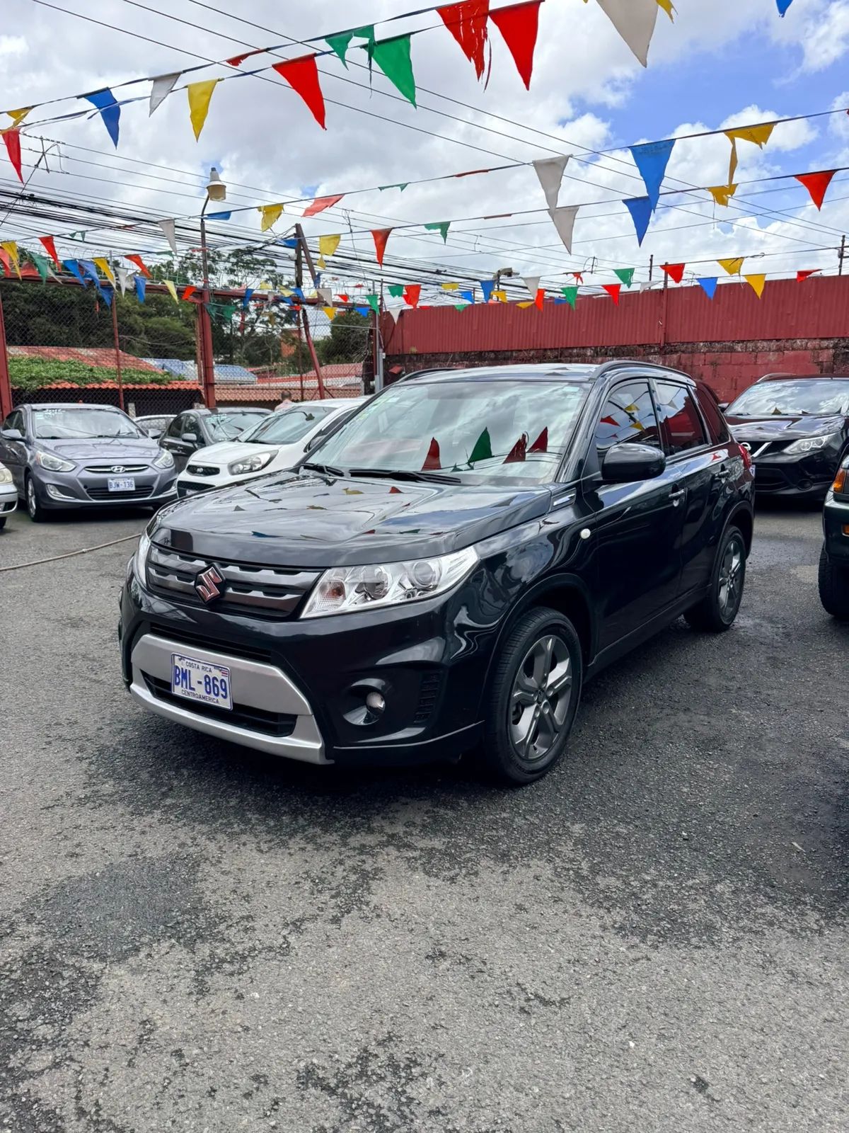 Suzuki Vitara - Image 1