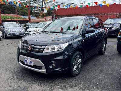 Suzuki Vitara - Image 1