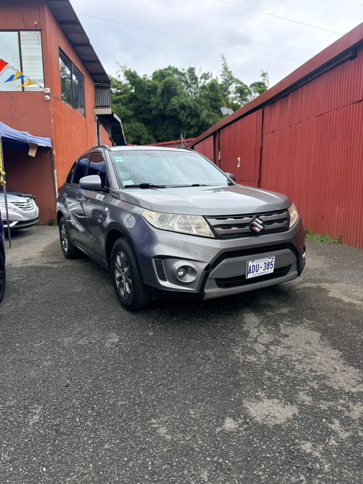Suzuki Vitara - Image 1