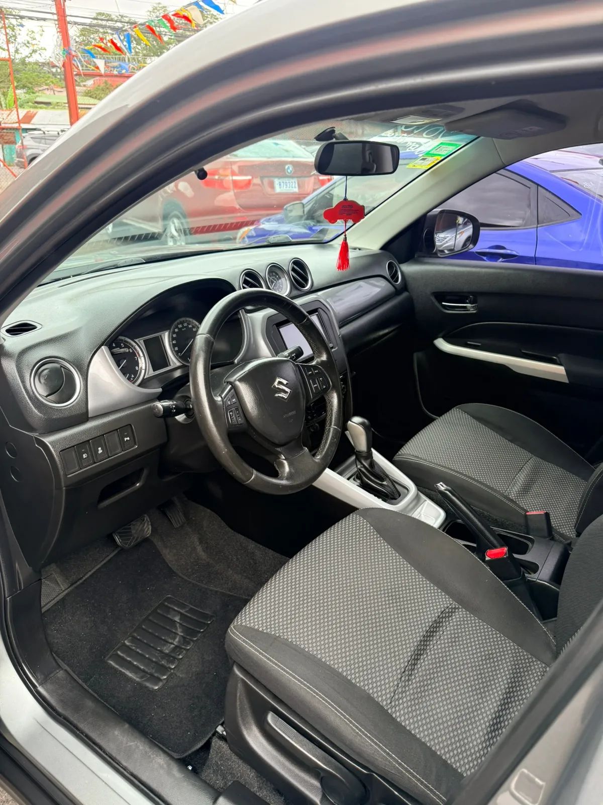 Suzuki Vitara - Image 7