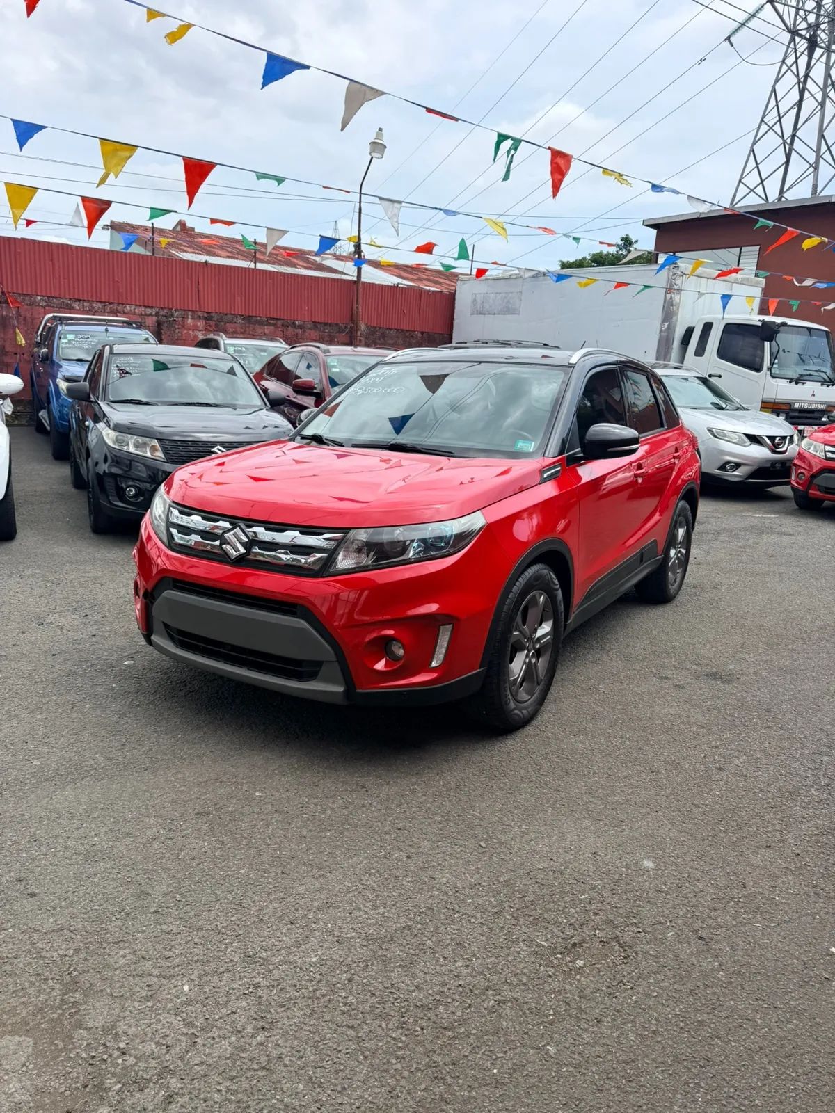 Suzuki Vitara - Image 1