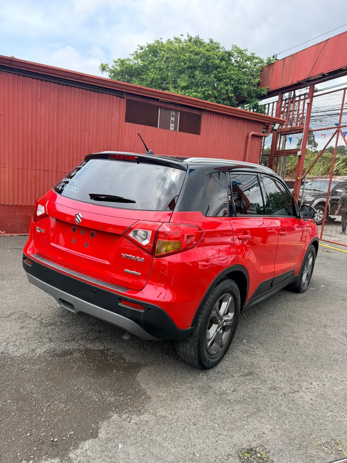 Suzuki Vitara - Image 5