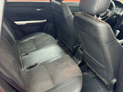 Suzuki Vitara - Image 7