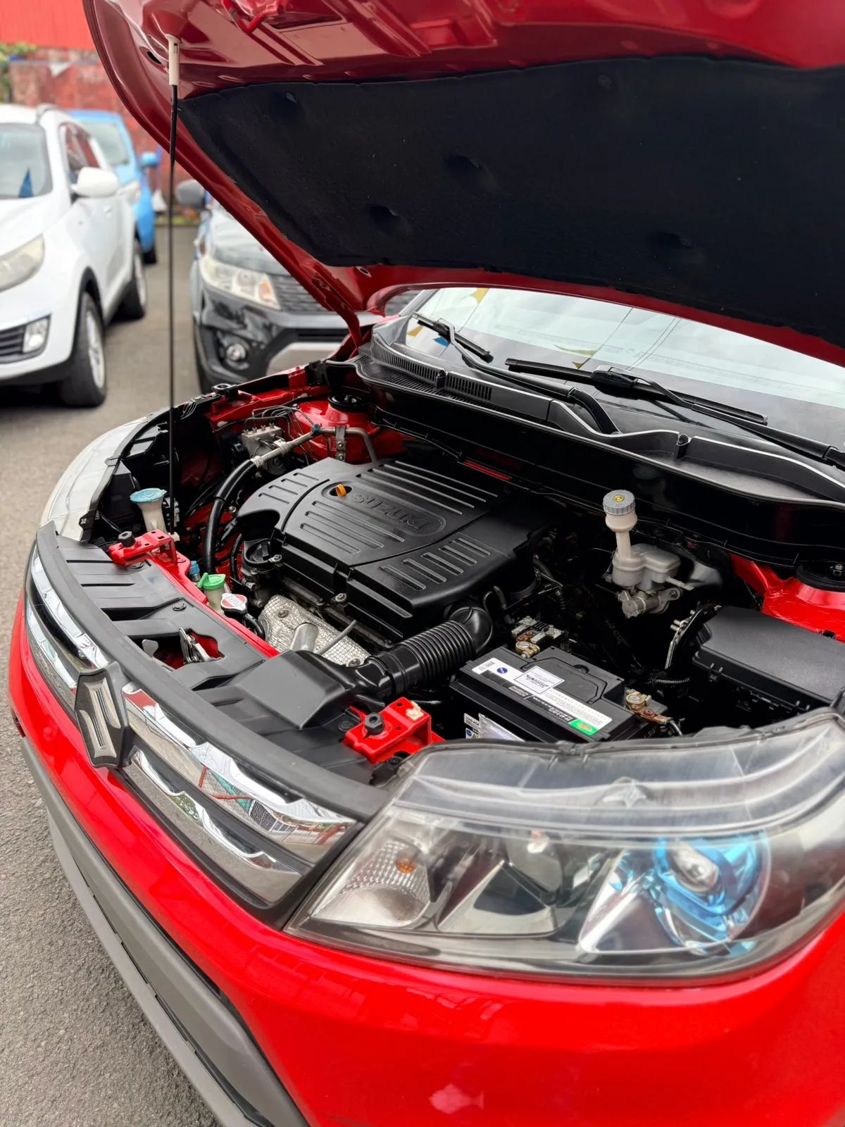 Suzuki Vitara - Image 8