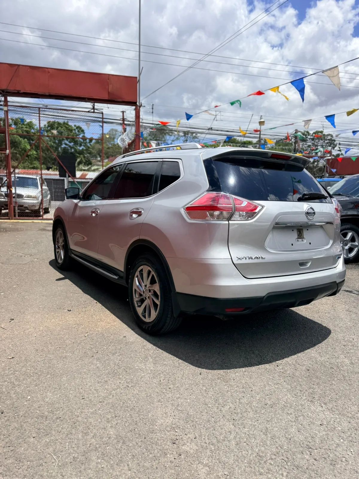 Nissan Xtrail - Image 4