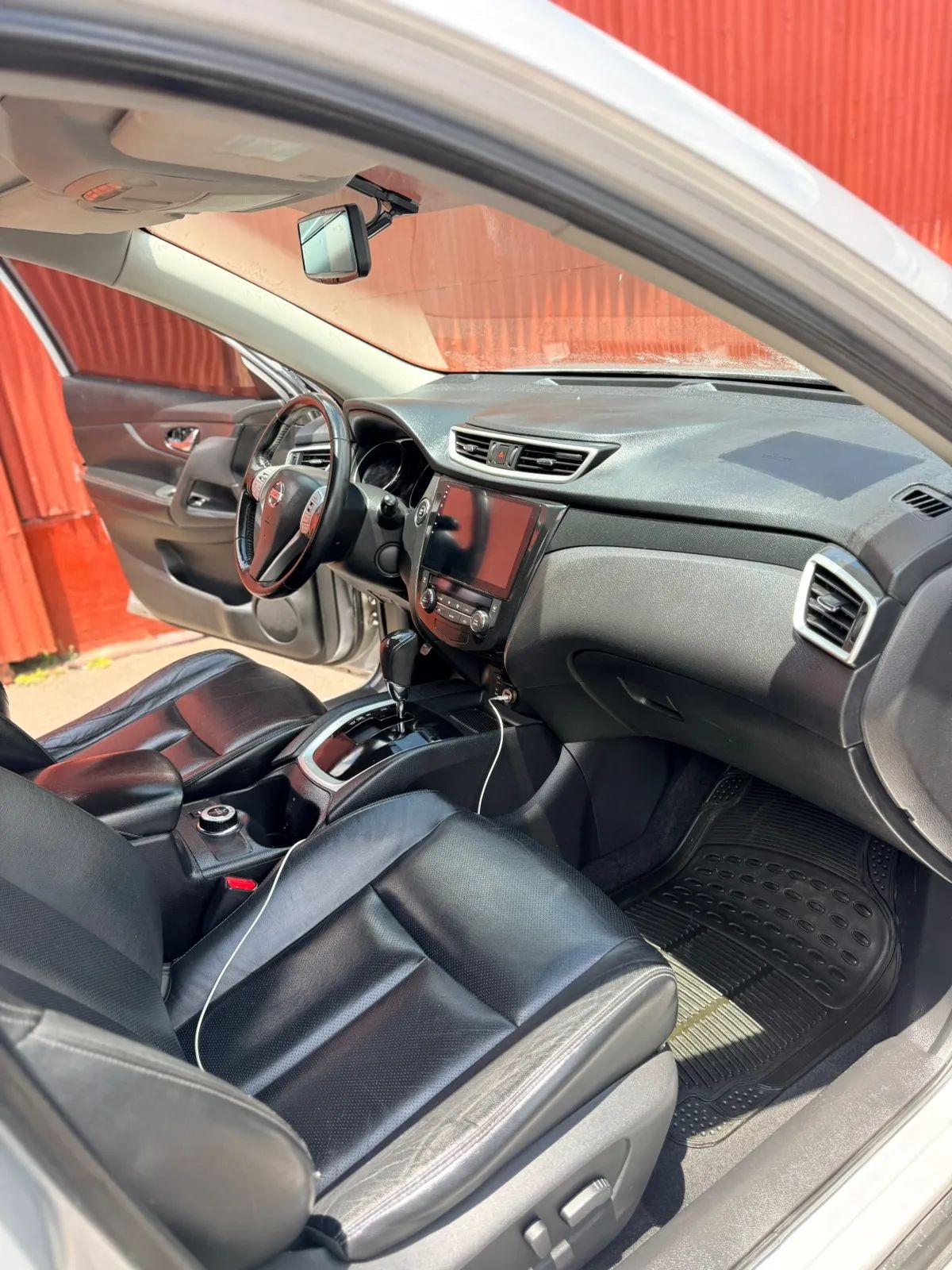 Nissan Xtrail - Image 9