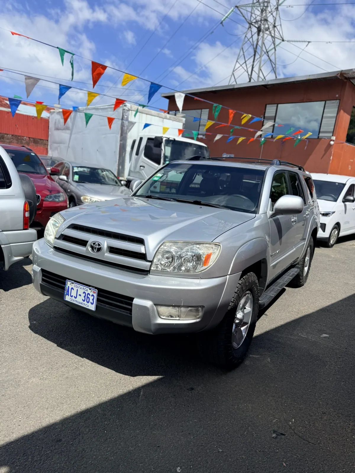 Toyota 4Runner - Image 1