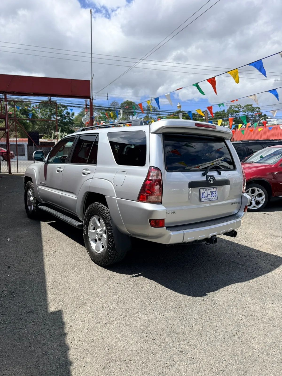 Toyota 4Runner - Image 4