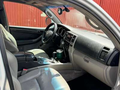 Toyota 4Runner - Image 6