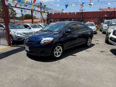Toyota Yaris - Image 1