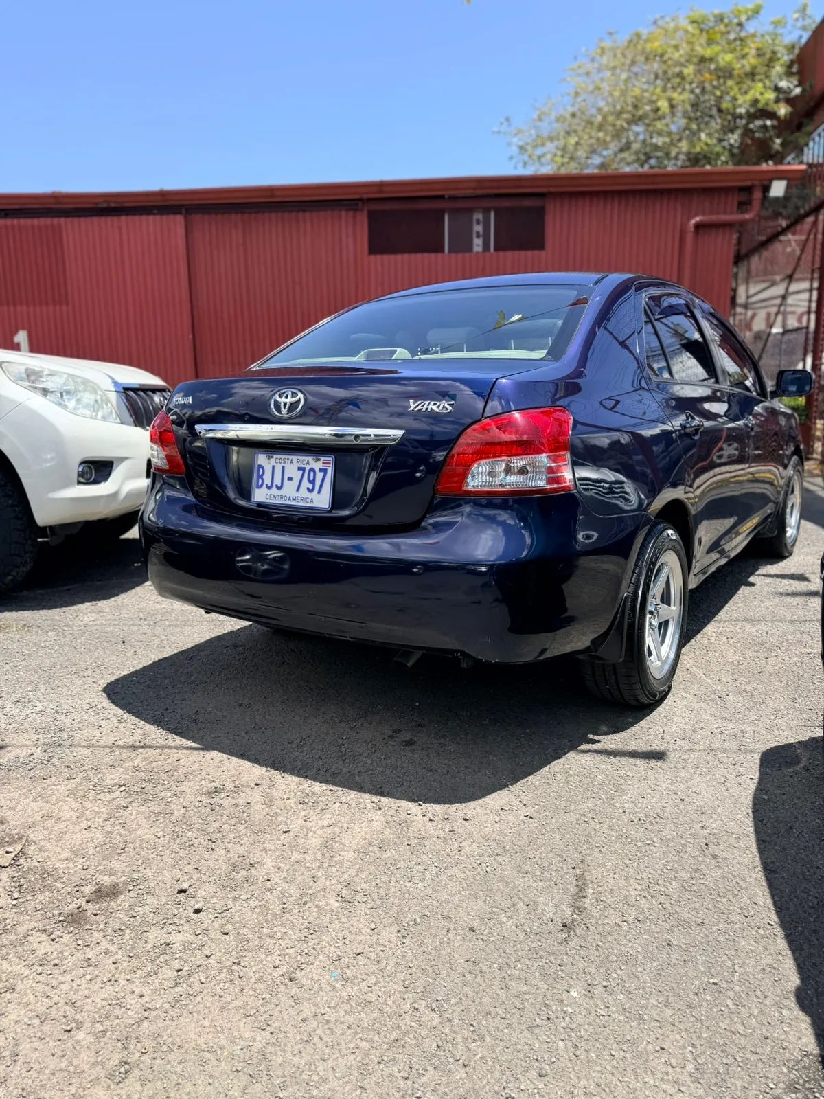 Toyota Yaris - Image 3