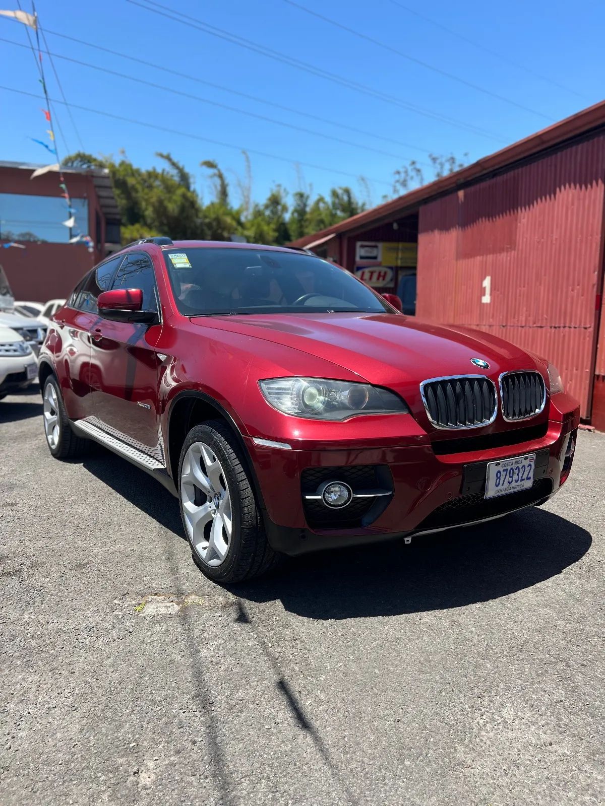 BMW X6 - Image 2