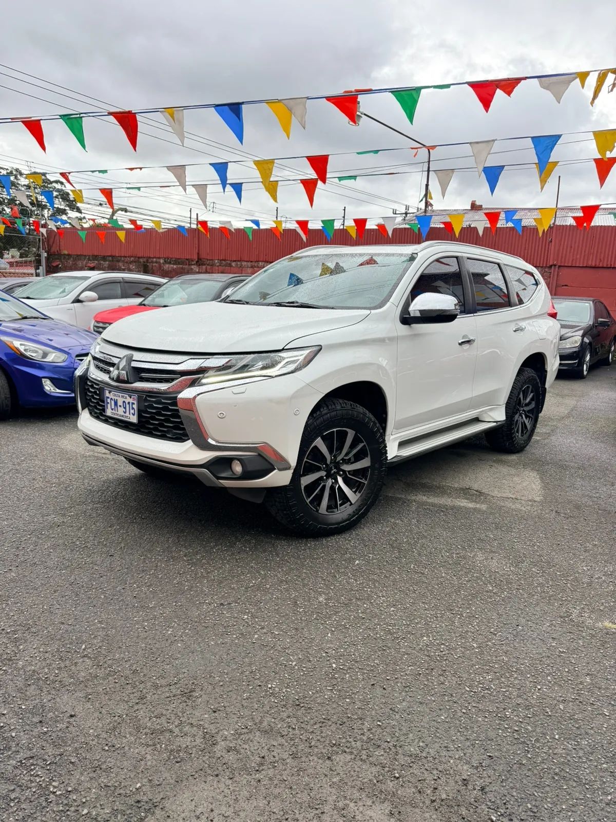 Mitsubishi Montero Sport - Image 3