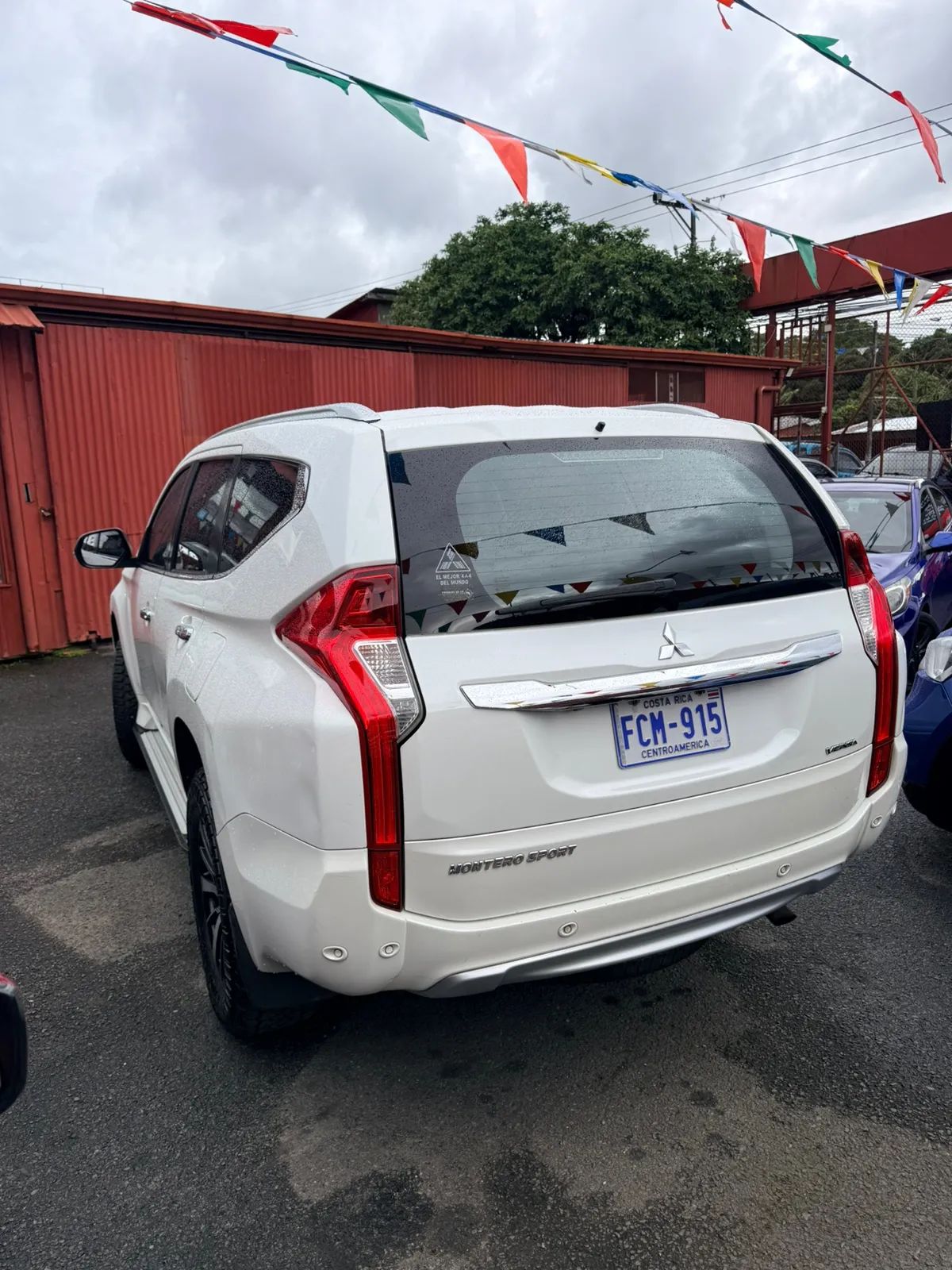 Mitsubishi Montero Sport - Image 5