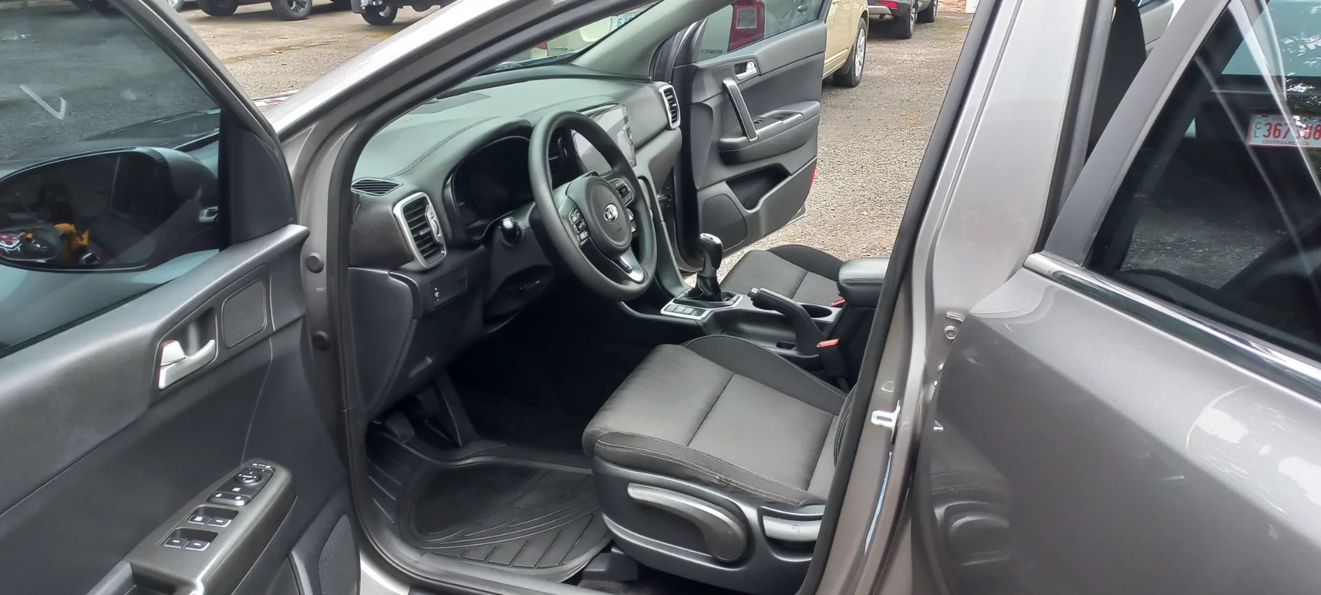 Kia Sportage - Image 8