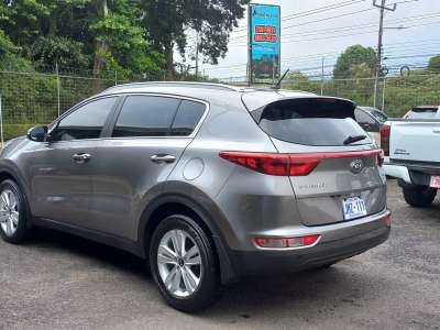 Kia Sportage - Image 9