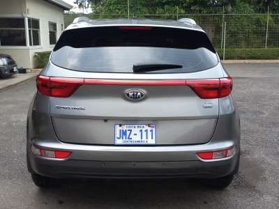 Kia Sportage - Image 10