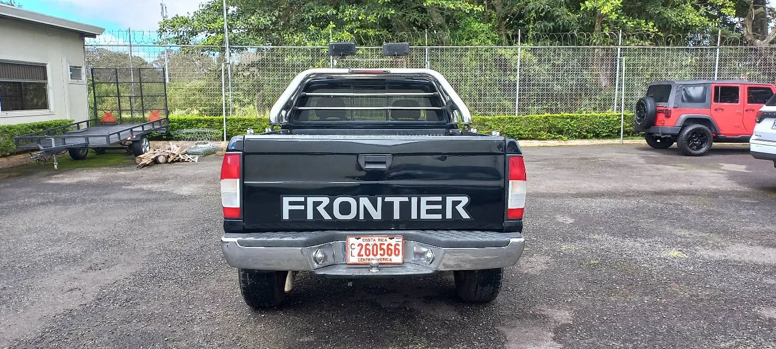 Nissan Frontier - Image 3
