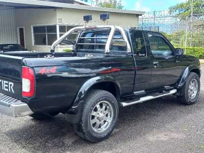 Nissan Frontier - Image 4