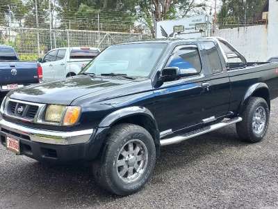 Nissan Frontier - Image 7