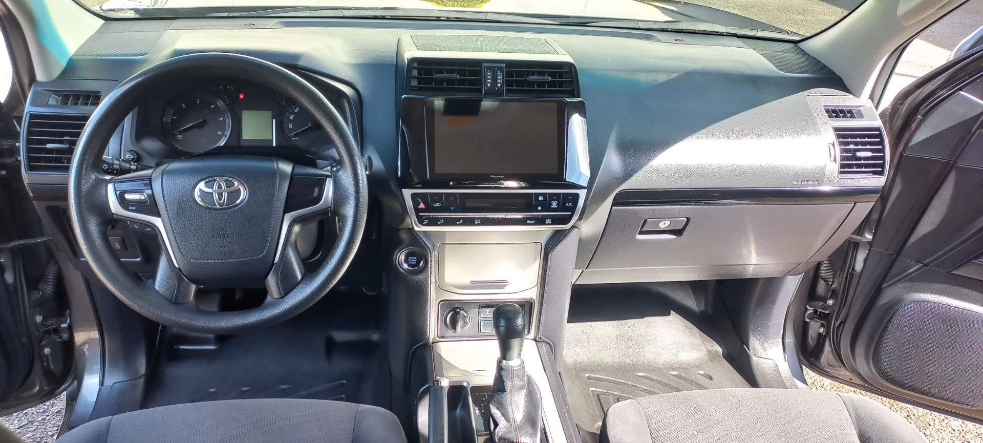 Toyota Prado TX - Image 11