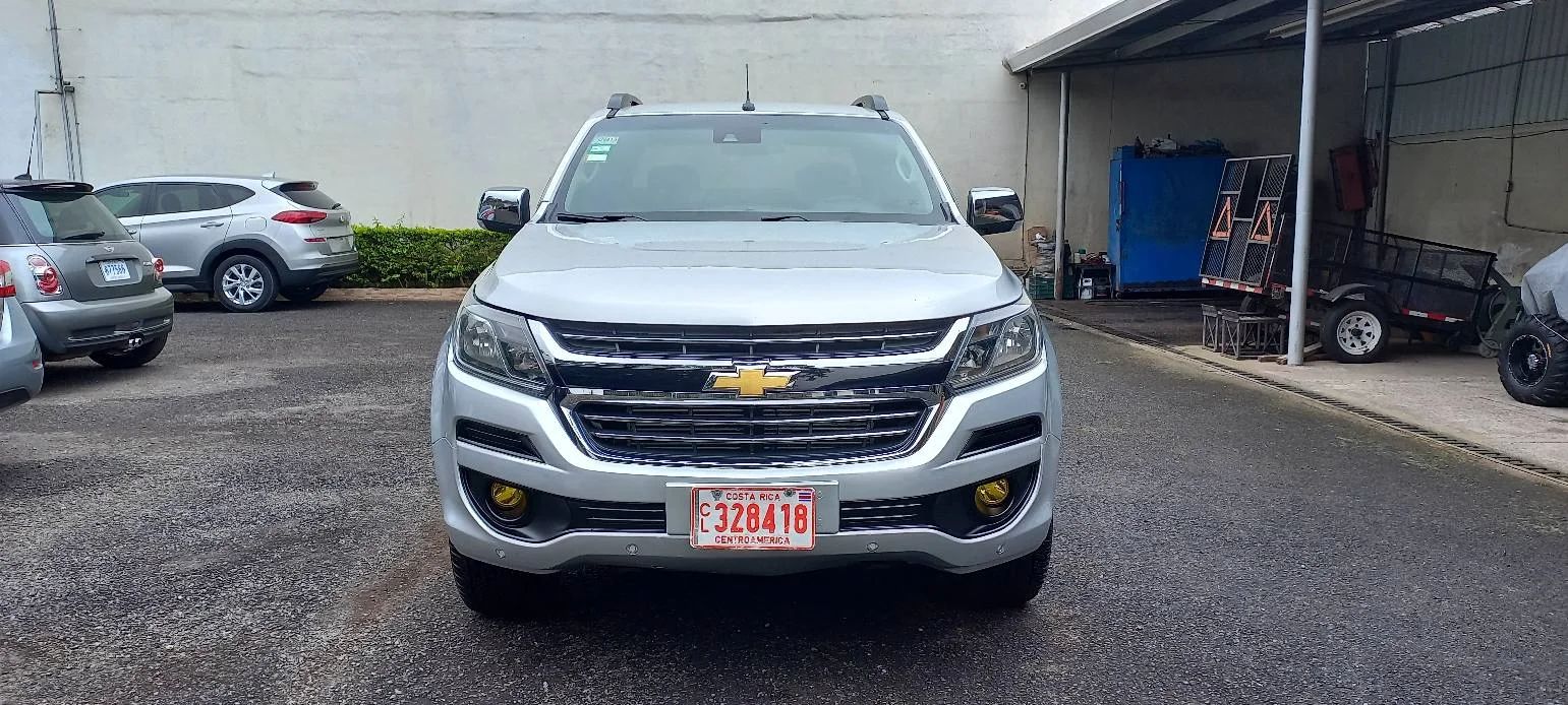 Chevrolet Colorado - Image 1