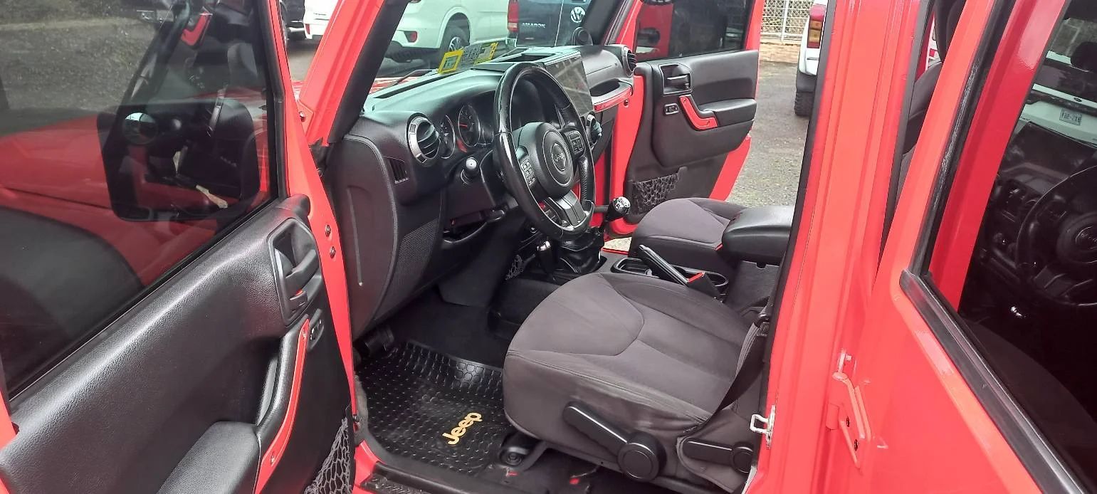 Jeep Wrangler Sport - Image 7