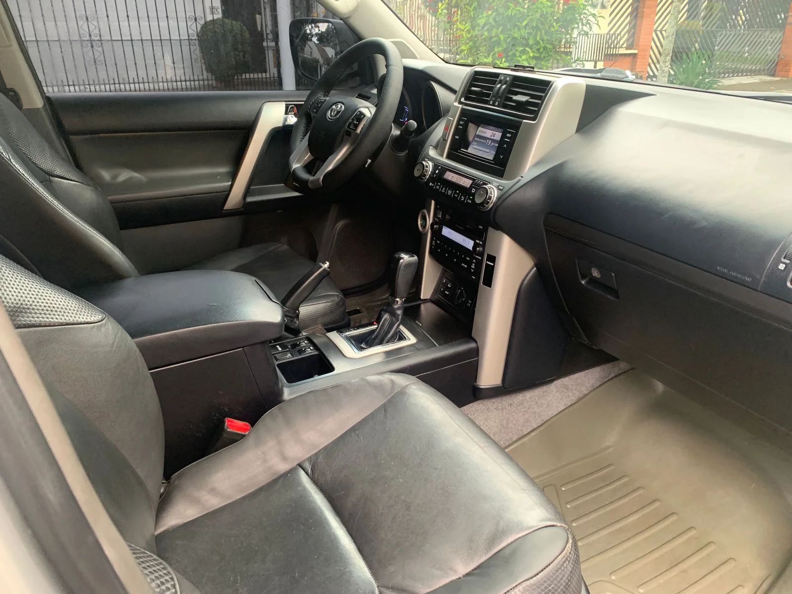 Toyota Prado VX - Image 9