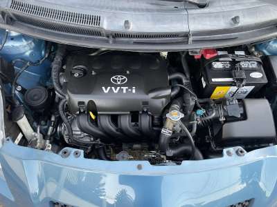 Toyota Yaris - Image 8